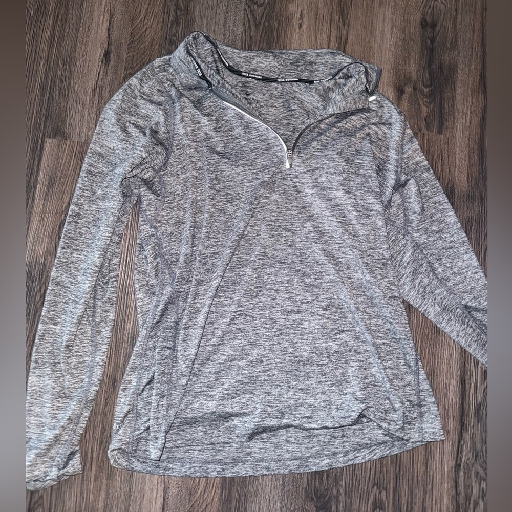 Nike Gray Cowl & Turtleneck Sweaters